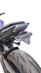 Αναδιπλούμενη βάση πινακίδας Yamaha MT-09 2017-2020 (με κουμπί)