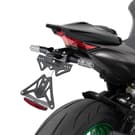 Suport pentru plăcuță de înmatriculare Barracuda compatibil cu Kawasaki Z1100 2026 - specific pentru semnalizatoarele originale