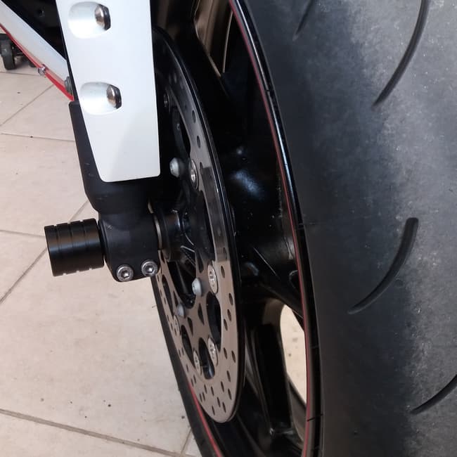 Fork protector compatible with Yamaha YZF-R1 2004-2008