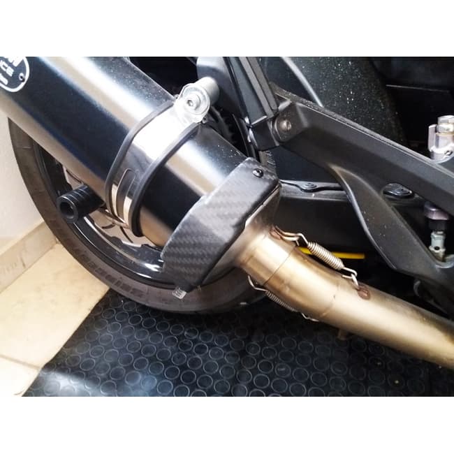 Exhaust muffler protector carbon look (1 piece) | Moto Discovery