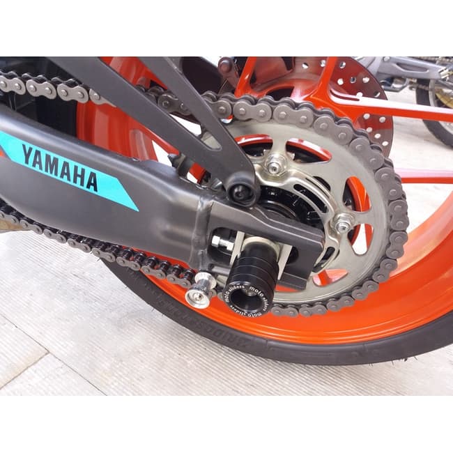 Swingarm protector compatible with Yamaha MT-09 2021-2023