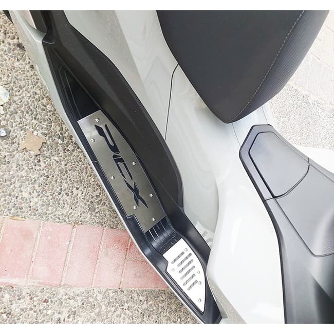 Footrest plates kit compatible with Honda PCX 125 / 155 2021-2024