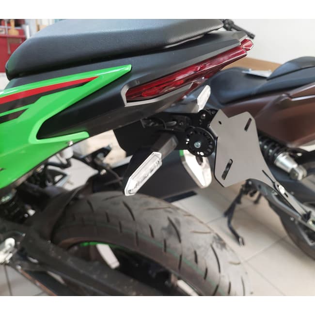 Multiposition flip-up license plate holder compatible with Kawasaki Ninja 500 2024-2025