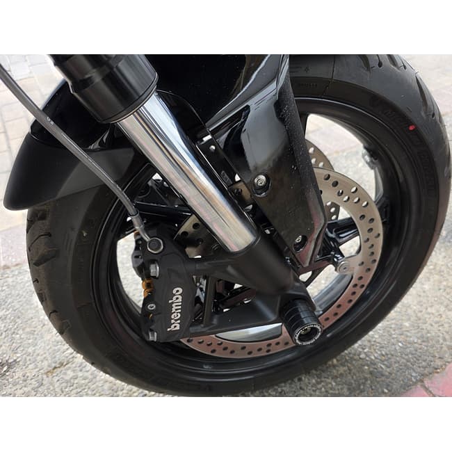 Fork protector compatible with BMW F900XR 2019-2026