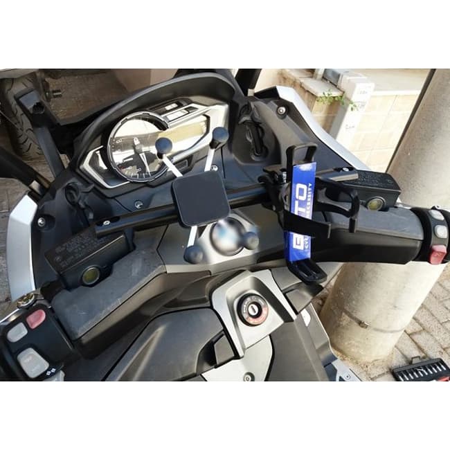Smartphone GPS mounting bracket compatible with BMW C600 C650 - Main Image