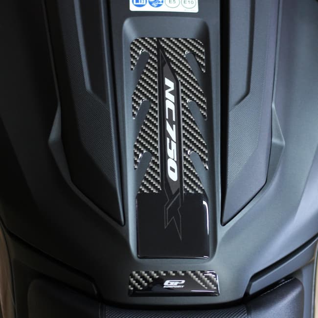 GPK σετ 3D προστατευτικά ρεζερβουάρ για Honda NC750X 2021-2024 μαύρο / γκρι