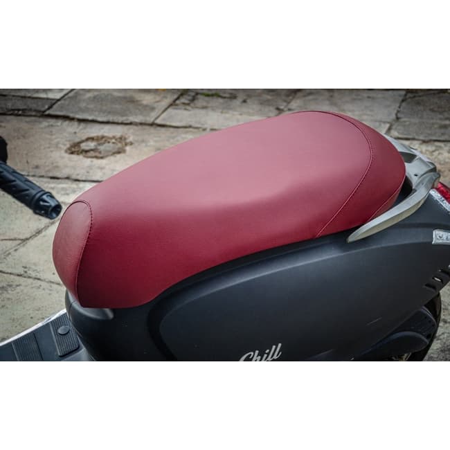 Seat cover compatible with UM Motorcycles Chill Vespa 125 2023-2024