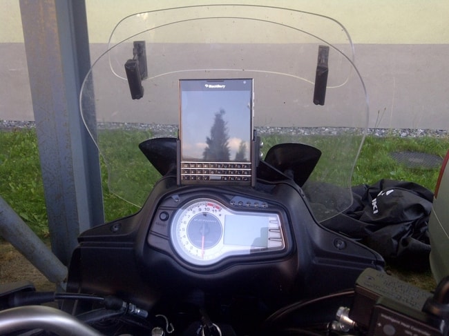 Βάση GPS Suzuki V-Strom DL650 2012–2016