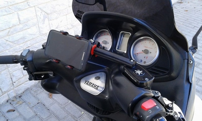 Yamaha T-Max 500 2001-2007 için GPS çubuğu