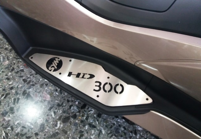 Kit plaques repose-pieds pour SYM HD 300 2020-2023