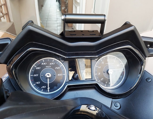 Cockpit GPS bracket for Yamaha X-Max 125 / 300 / 400 2017-2022