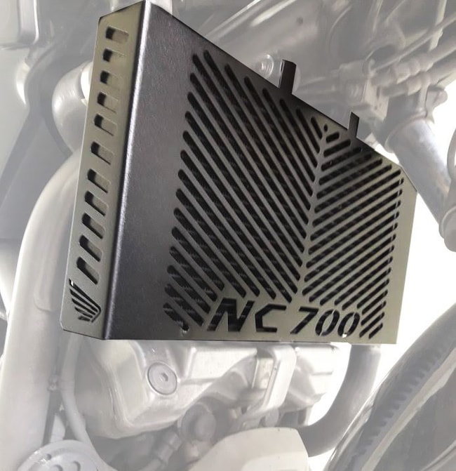 NC700X / NC700S '12-'16 için radyatör koruması