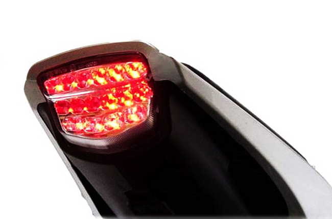 Honda CBR1000RR '08-'16 için entegre dönüş sinyalli WFO LED stop lambası