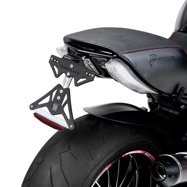 Barracuda registreringsskyltsats för Ducati Diavel 2014-2018