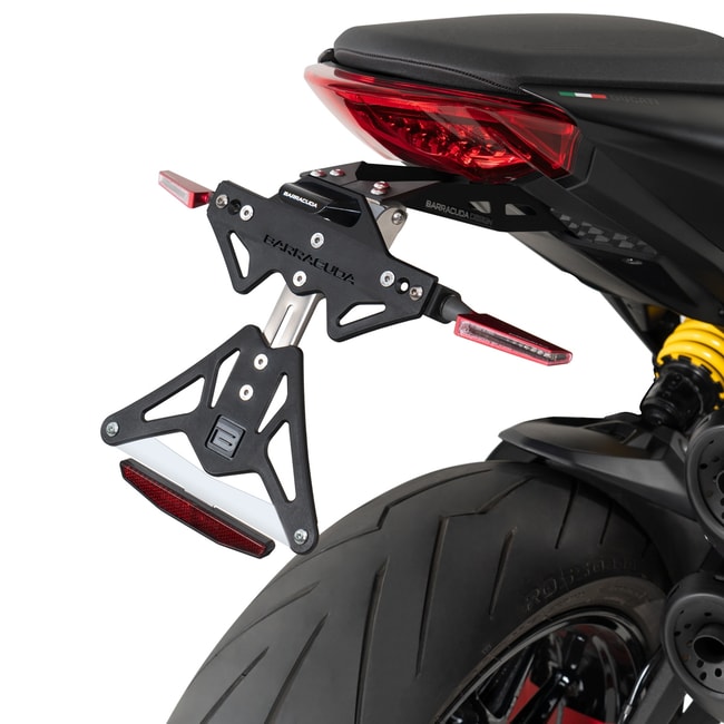 Ducati Monster 937 2021-2023 için Barracuda plaka tutucu