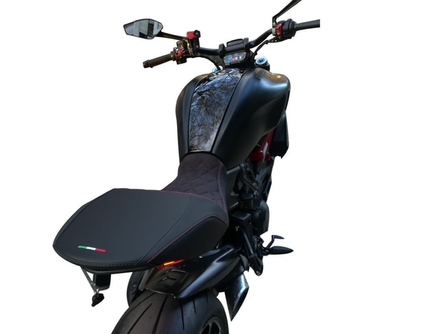 Capa de assento para Ducati Diavel 1260 S '19 -'22 (couro genuíno nobuck)