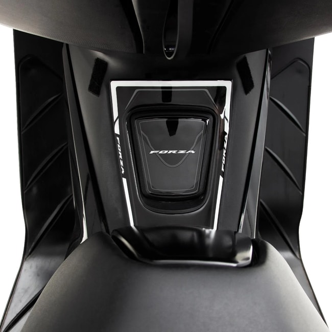 Set 3D de repose-pieds GPK pour Forza 300 2014-2017 noir-blanc