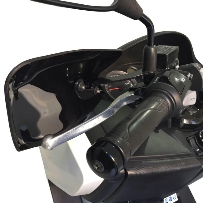 GPK handguards for Honda PCX 125 / 150 2014-2017 fume