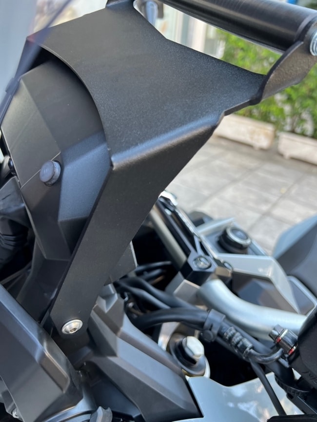 Honda X-ADV 750 2021-2023 için Kokpit GPS braketi