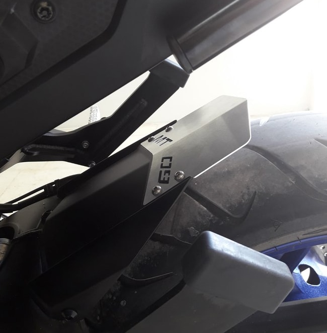Rear fender extender for Yamaha Tracer 900 2015-2017 silver