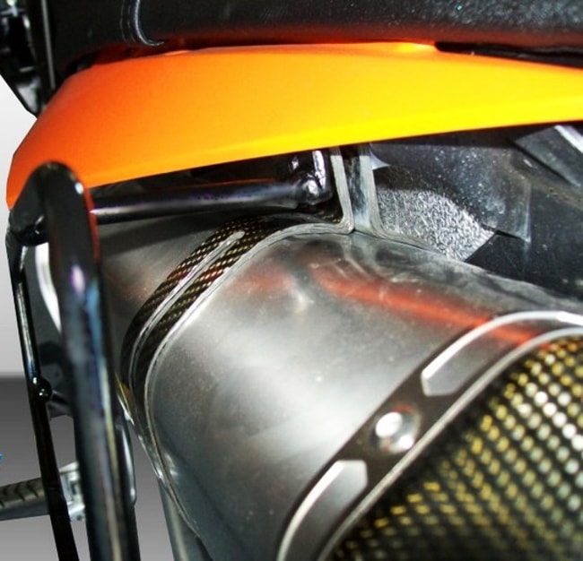 Βάσεις-κάγκελα για σαμάρια KTM 990 Super Duke 2005-2013  με εξατμίσεις after-market