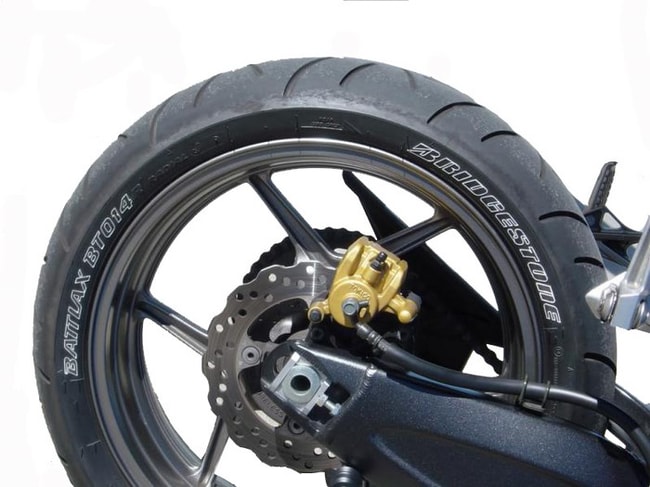 Marcador permanente de pneus prateado