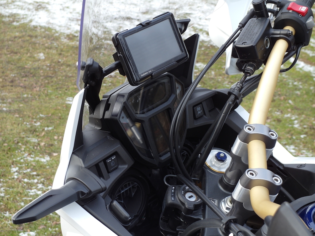 Xitomer Staffa Porta GPS Per Parabrezza Moto: Compatibile Con Honda Africa Twin 2016-2019, Supporto Telefono In Alluminio Nero, Riduce Vibrazioni