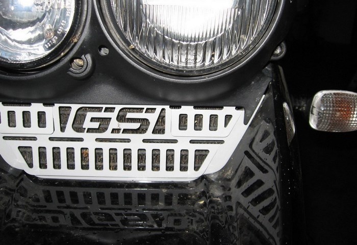 Protection Radiateur D’huile Pour BMW R1150GS / Adventure 1999-2004 – Noir