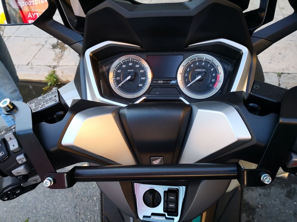 Voor Honda Forza 125 250 300 350 750 Accessoires Motorfiets Stuur Mobiele Telefoon Houder GPS Stand Beugel(Handlebar Silver