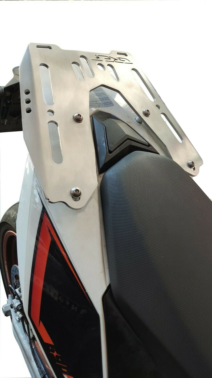 GREF aluminium luggage rack for KTM 690 SMC / Enduro 20082013 Ergonomics